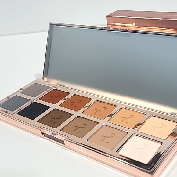 BNIB ✅ PATRICK TA  Major Dimension III Matte Eyeshadow Palette ✨  BNIB - Picture 9 of 12
